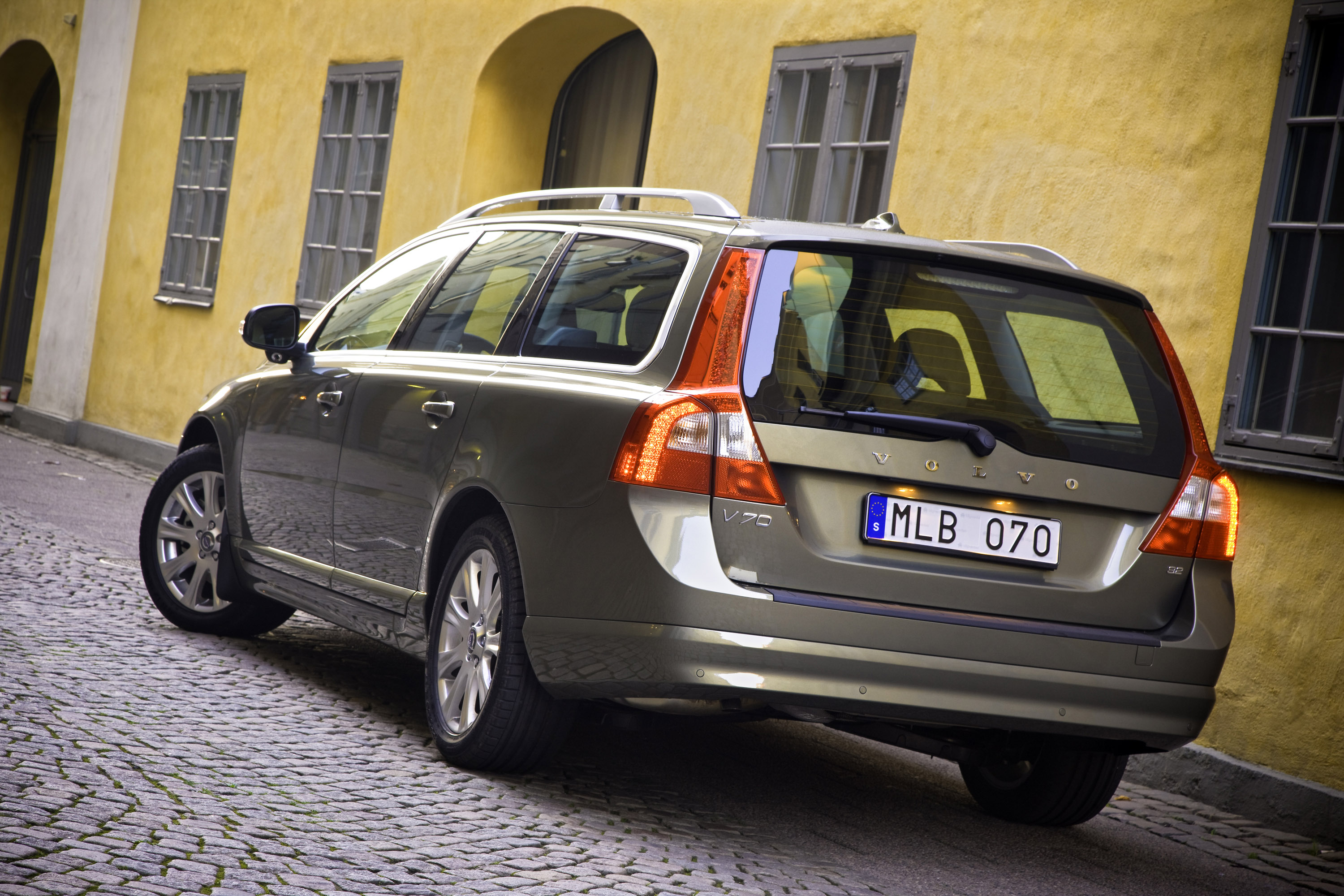 Volvo V70