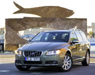 Volvo V70 (2010) - picture 5 of 27