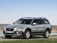 Volvo XC70 (2010) - picture 4 of 24