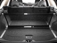 Volvo XC70 (2010) - picture 22 of 24