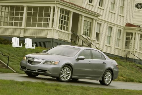 Acura RL (2011) - picture 8 of 8