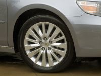 Acura RL (2011) - picture 2 of 8