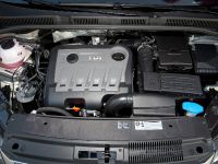 Alhambra Seat (2011)