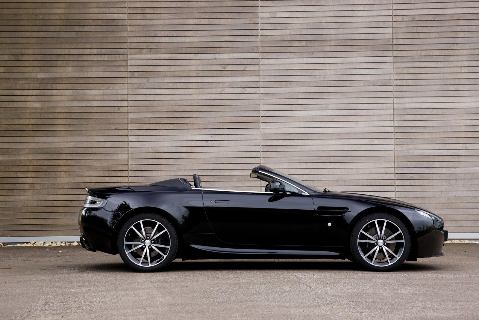 Aston Martin V8 Vantage N420 Roadster