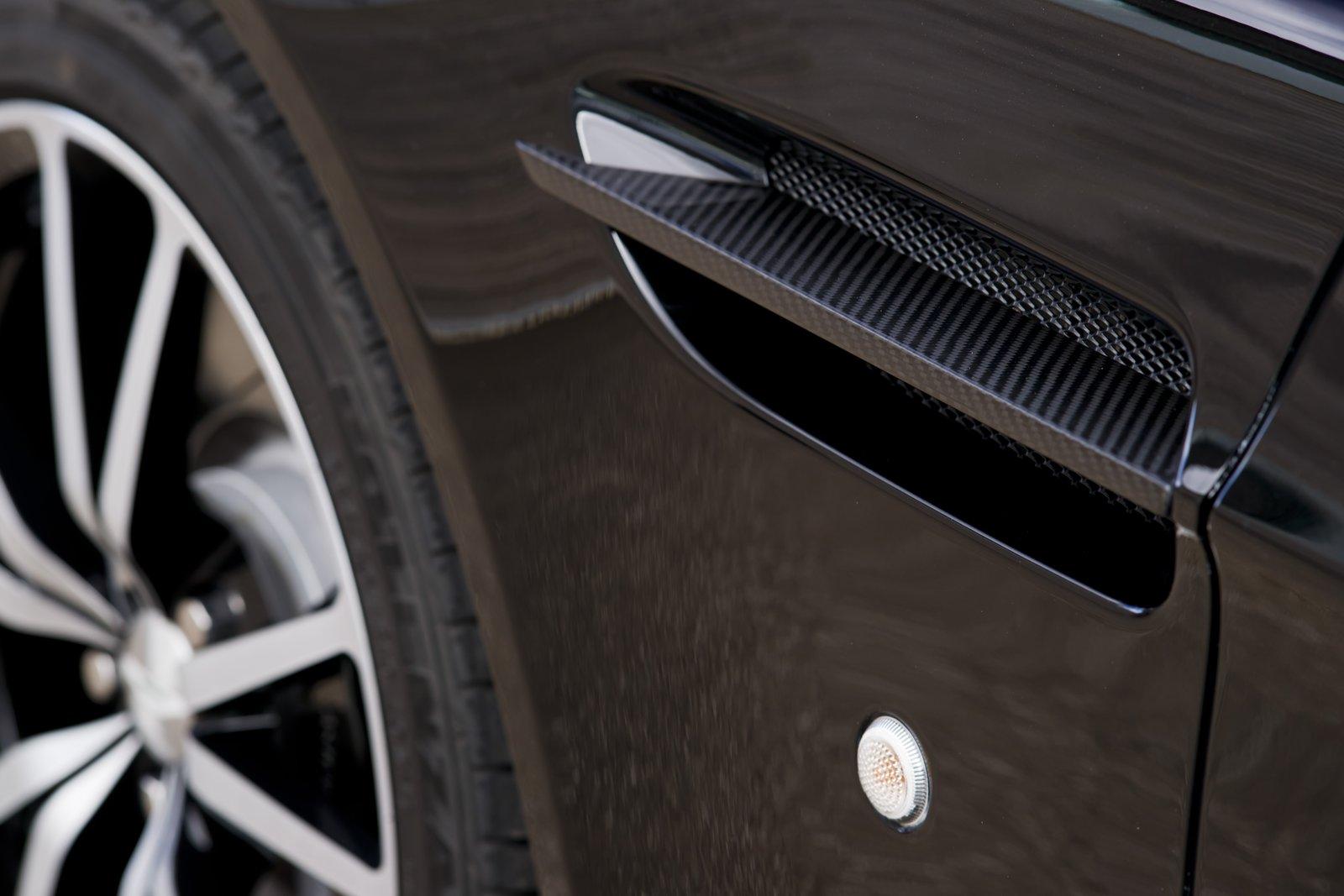 Aston Martin V8 Vantage N420 Roadster