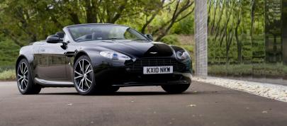 Aston Martin V8 Vantage N420 Roadster (2011) - picture 7 of 18