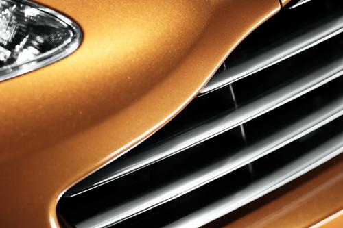 Aston Martin Virage (2011) - picture 9 of 21