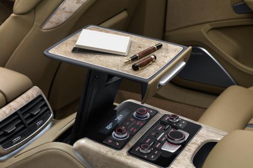 Audi A8 L W12 quattro (2011) - picture 8 of 20