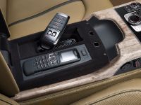 Audi A8 L W12 quattro (2011) - picture 10 of 20