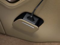 Audi A8 L W12 quattro (2011) - picture 14 of 20