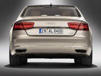 Audi A8 L W12 quattro (2011) - picture 4 of 20