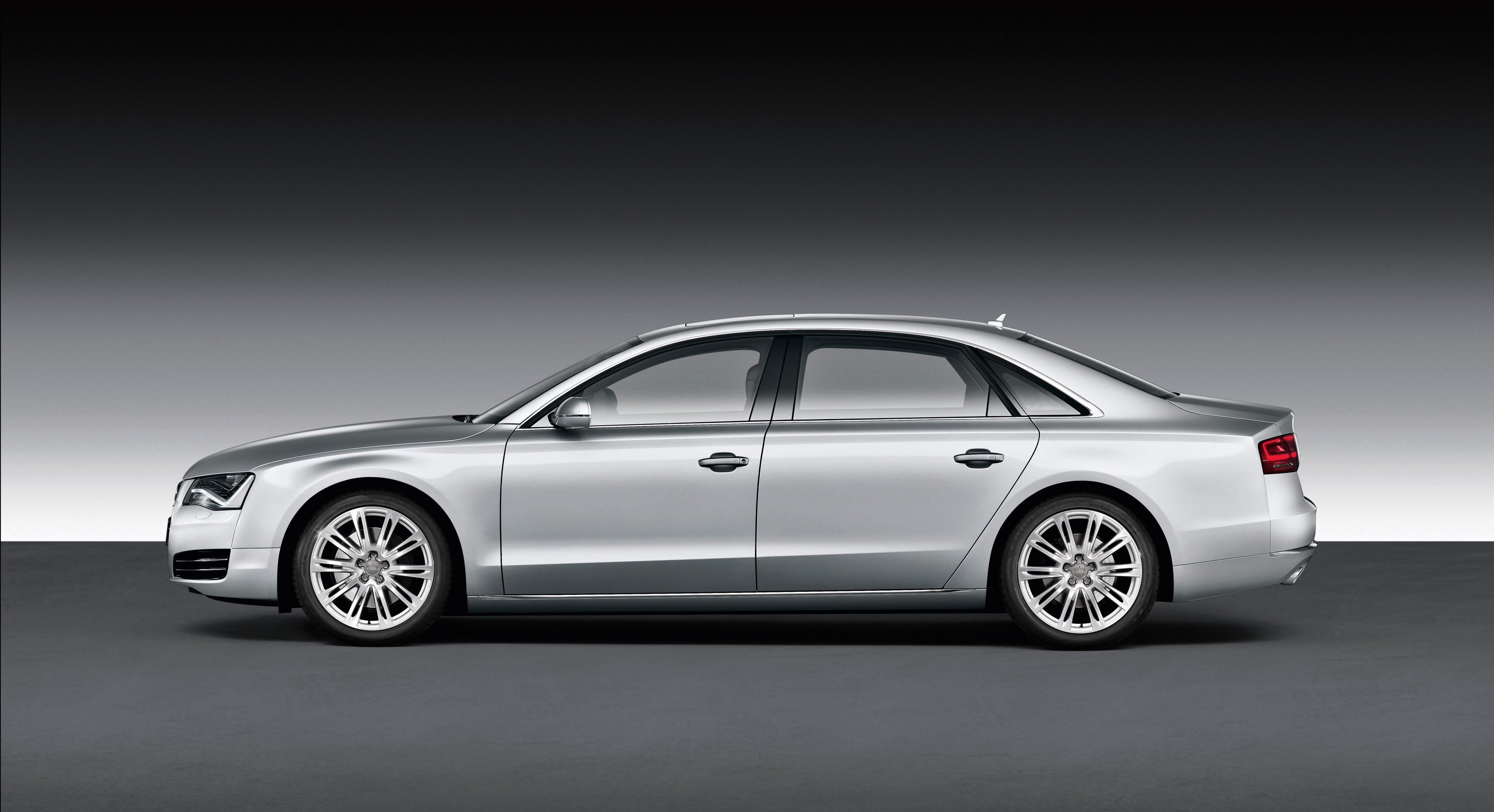 Audi A8 L