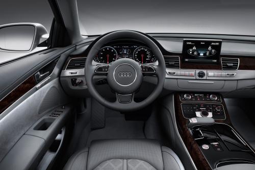 Audi A8 L (2011) - picture 8 of 20