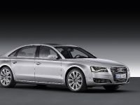 Audi A8 L (2011) - picture 1 of 20