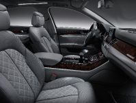 Audi A8 L (2011) - picture 10 of 20
