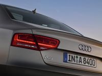 Audi A8 (2011) - picture 10 of 62