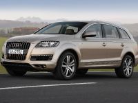 Audi Q7 3.0 TDI quattro (2011) - picture 2 of 3