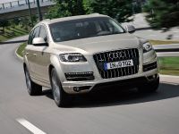 Audi Q7 3.0 TDI quattro (2011) - picture 1 of 3