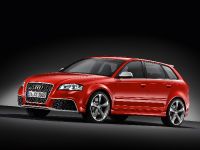 Audi RS 3 Sportback (2011) - picture 3 of 40