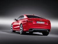 Audi RS 5 (2011) - picture 2 of 7