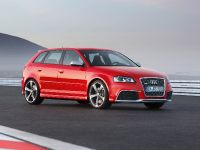 Audi RS3 (2011) - picture 7 of 39