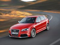 Audi RS3 (2011) - picture 19 of 39