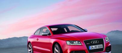 Audi RS5 (2011) - picture 4 of 17