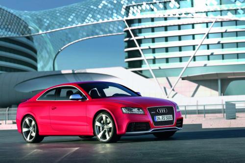 Audi RS5 (2011) - picture 8 of 17