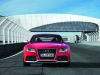 Audi RS5 (2011) - picture 2 of 17