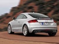Audi TT Coupe (2011) - picture 10 of 13