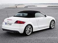Audi TT Coupe (2011)