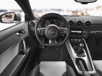 Audi TT Coupe (2011)