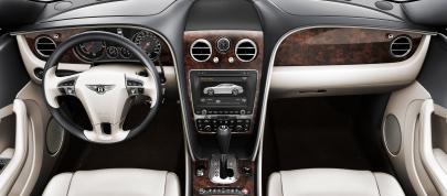Bentley Continental GT (2011) - picture 36 of 54