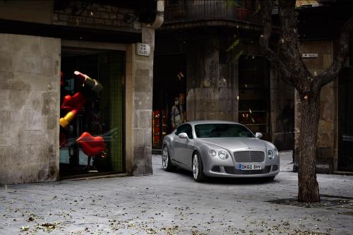 Bentley Continental GT (2011) - picture 16 of 54