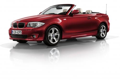 BMW 1 Series Convertible (2011) - picture 9 of 22