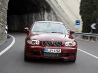 BMW 1 Series Coupe (2011) - picture 10 of 35