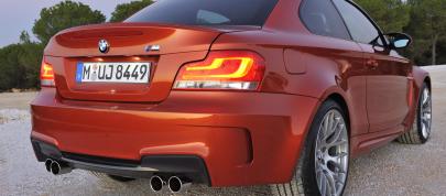 BMW 1 Series M (2011) - picture 31 of 79