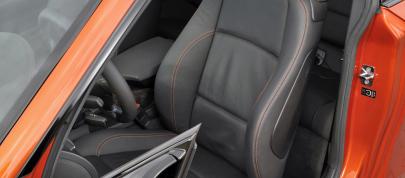 BMW 1 Series M (2011) - picture 36 of 79