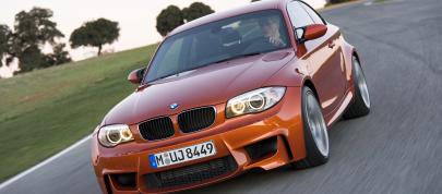 BMW 1 Series M (2011) - picture 39 of 79