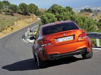 BMW 1 Series M (2011) - picture 13 of 79