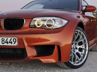 BMW 1 Series M (2011) - picture 30 of 79
