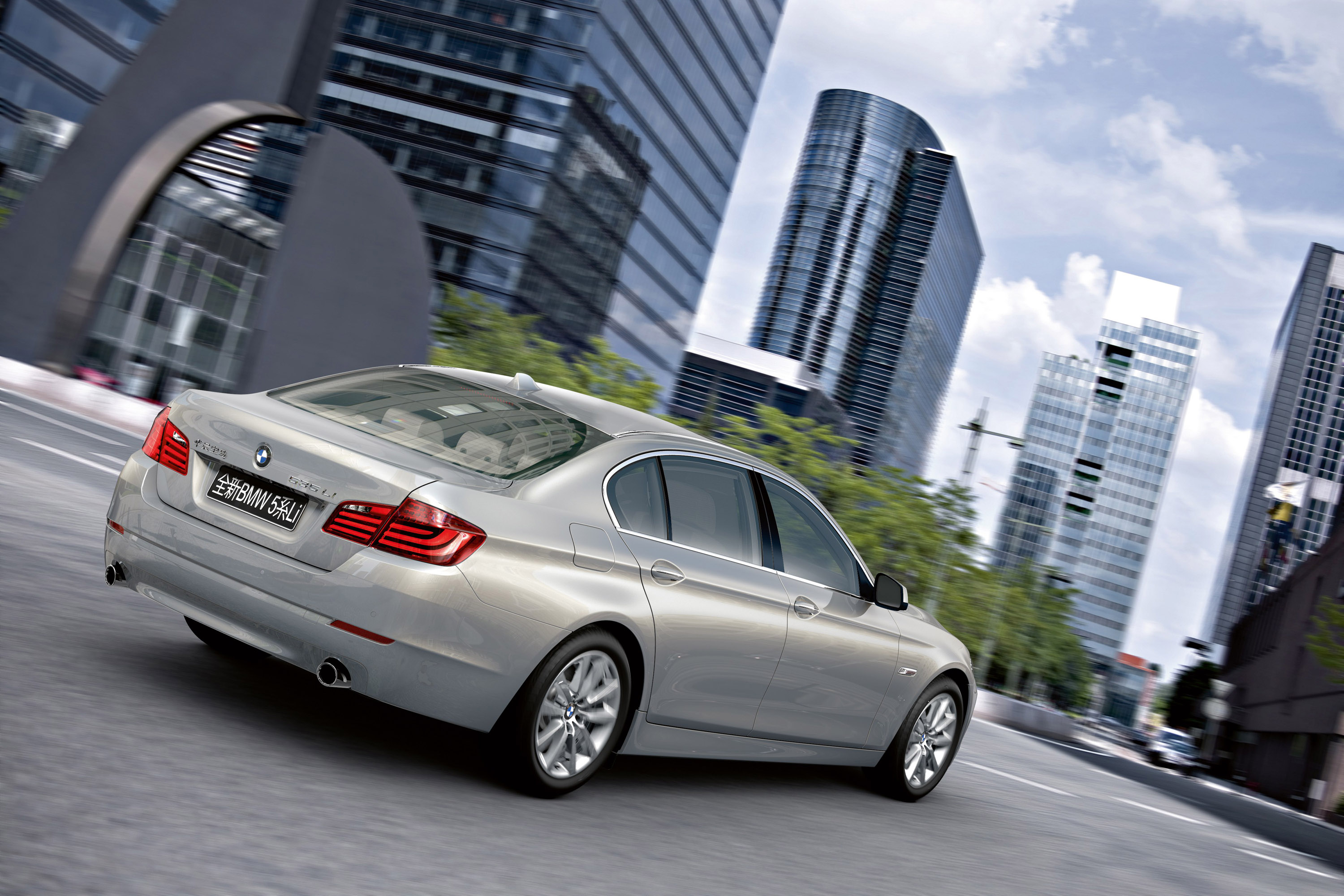 BMW 5 Series Sedan Long Wheelbase