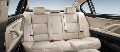 BMW 5 Series Sedan Long Wheelbase (2011) - picture 7 of 15