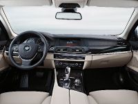 BMW 5 Series Sedan (2011) - picture 37 of 57