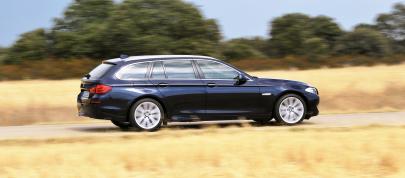 BMW 5 Series Touring (2011) - picture 31 of 34