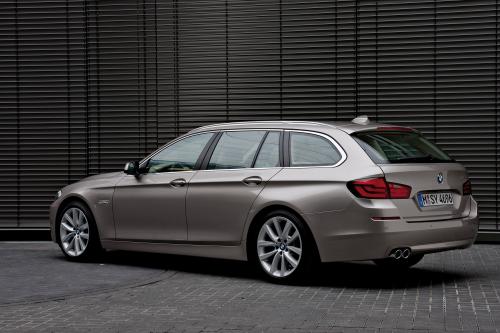 BMW 5 Series Touring (2011) - picture 24 of 34