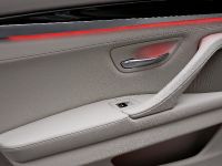 BMW 5 Series Touring (2011)