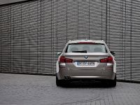 BMW 5 Series Touring (2011) - picture 4 of 34