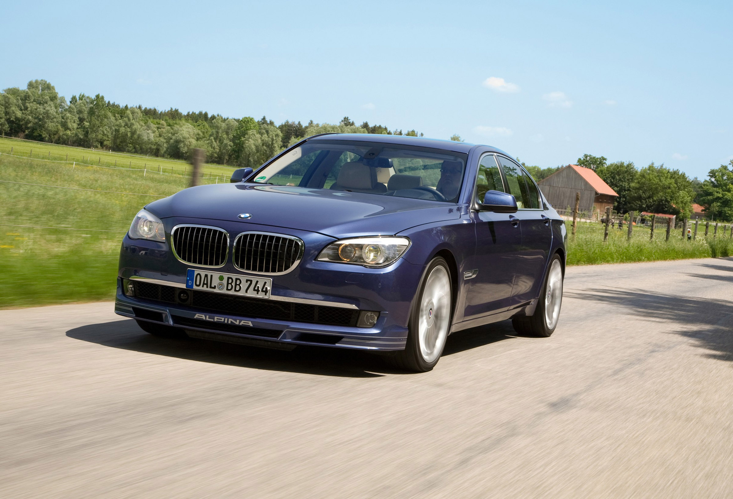 BMW ALPINA B7 Sedan