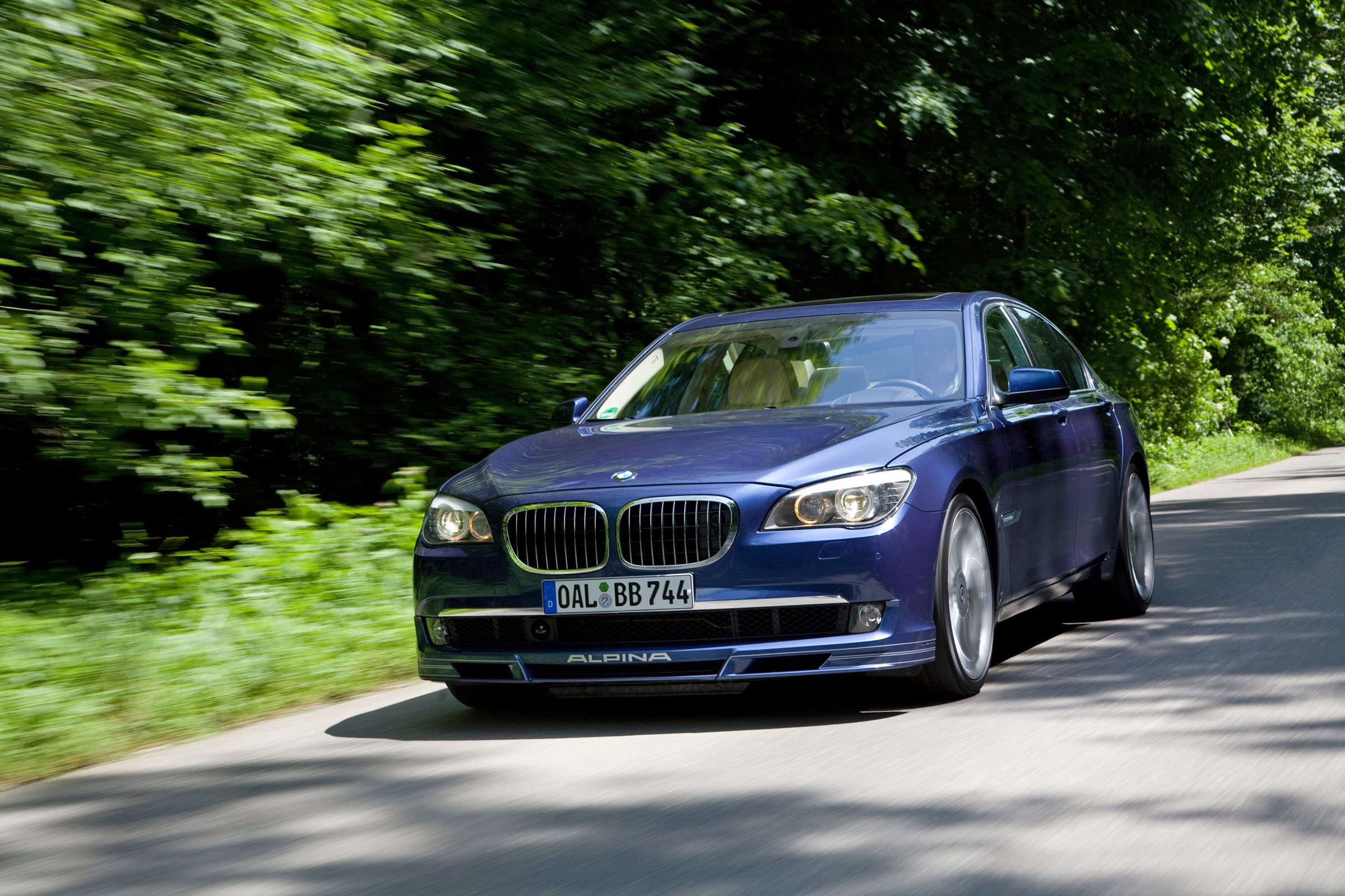 BMW ALPINA B7 Sedan